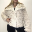 pelliccia foderata con bottoni luxe